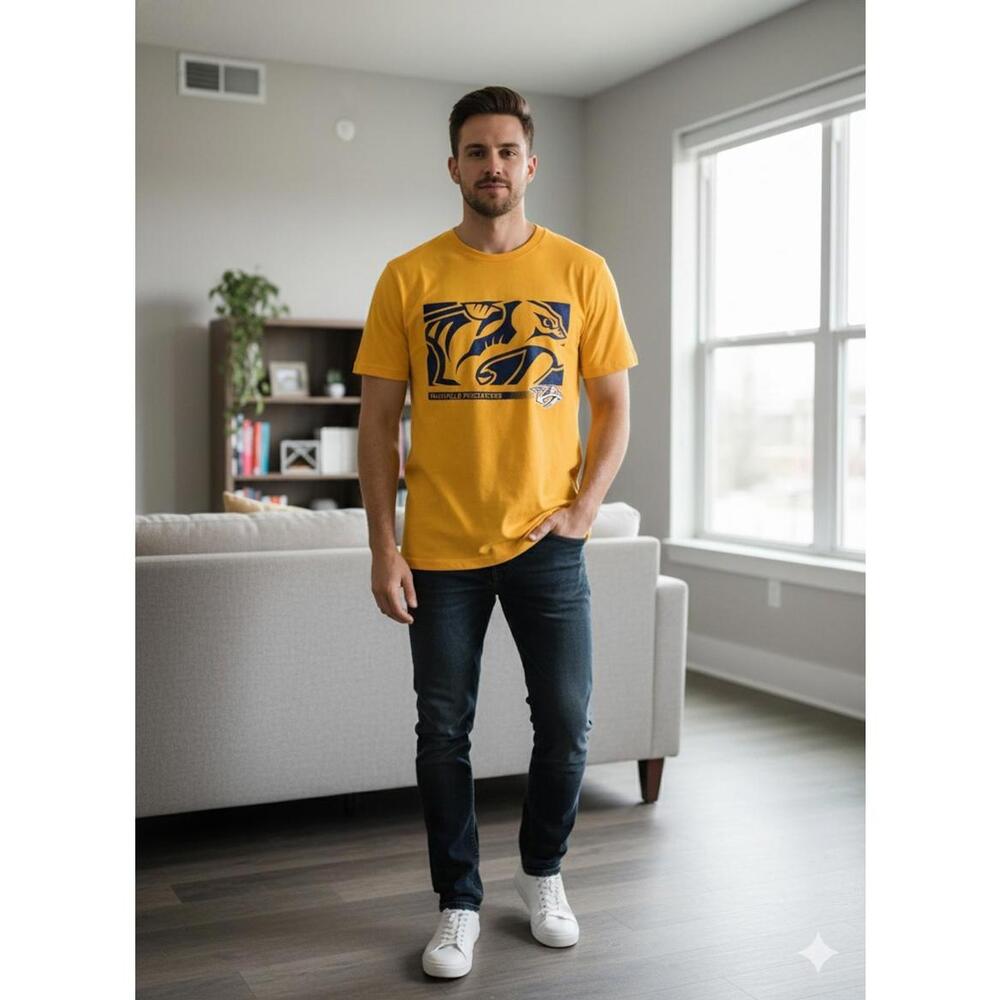 Fanatic Nashville Predators NHL Hockey Size XL Yellow T-Shirt Short Sleeve